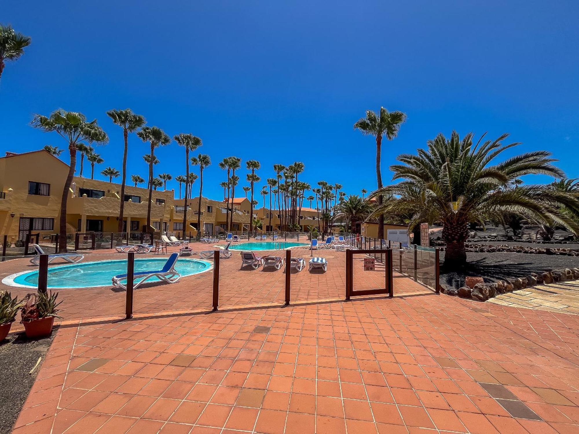 Oasis Royal 14 apartamento vista piscina Corralejo by Lightbooking Exterior foto