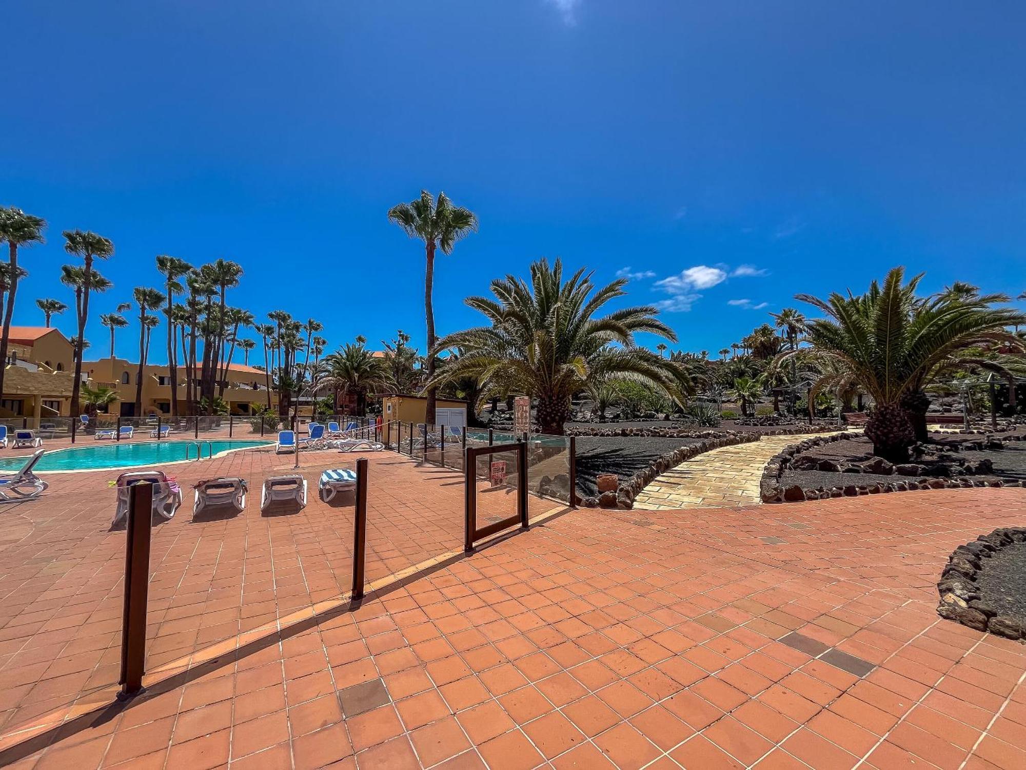 Oasis Royal 14 apartamento vista piscina Corralejo by Lightbooking Exterior foto