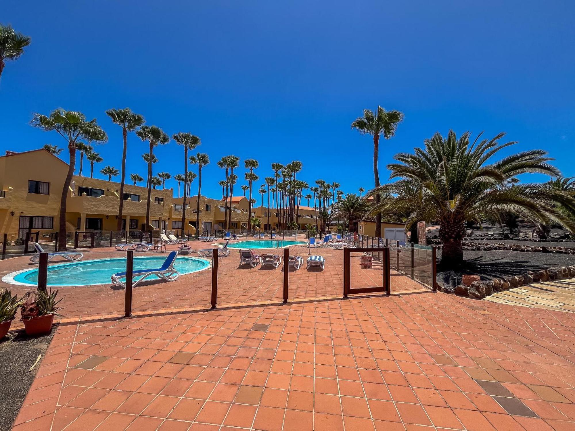 Oasis Royal 14 apartamento vista piscina Corralejo by Lightbooking Exterior foto